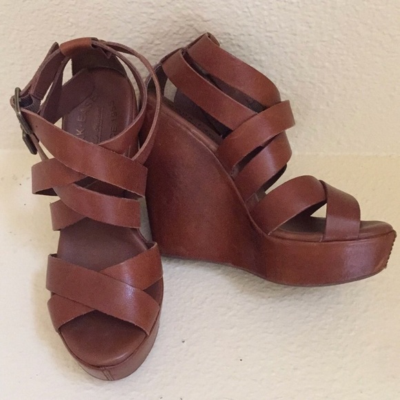 Cork-Easy Wedges! - Picture 2 of 4